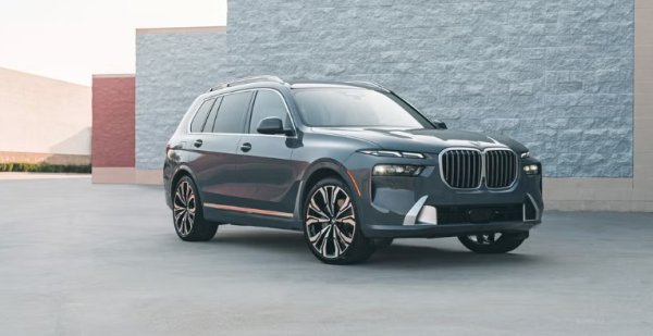 BMW X7 2023 